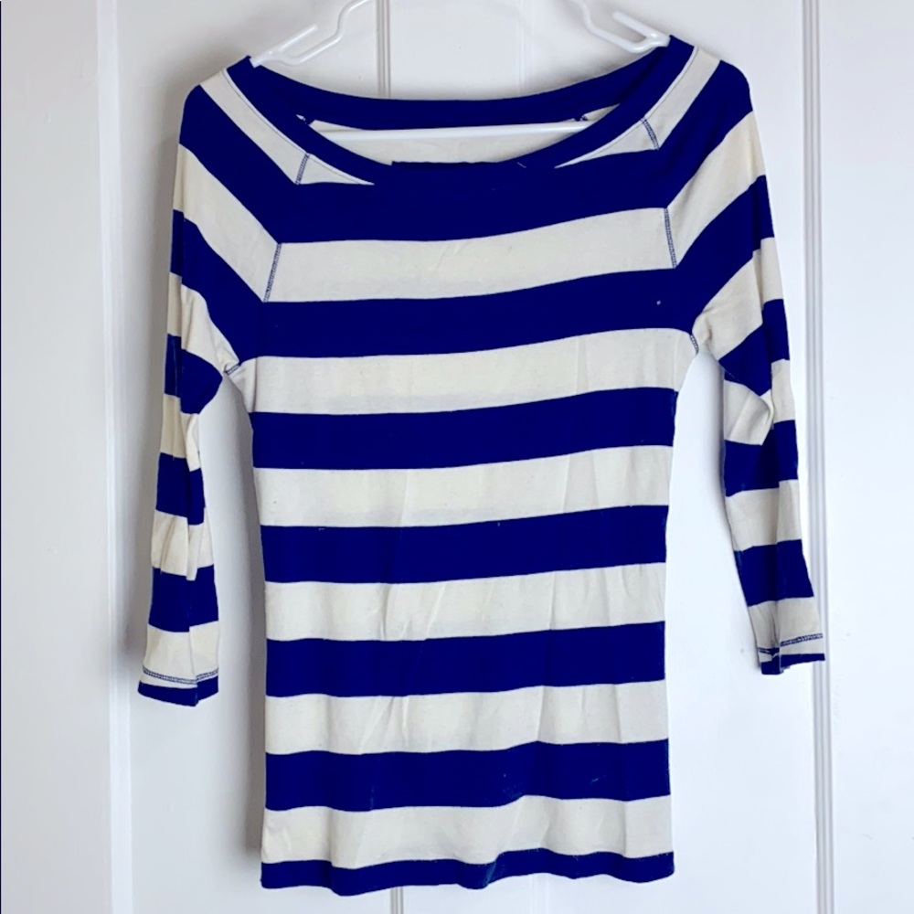 GAP blue and white striped 3/4 tee